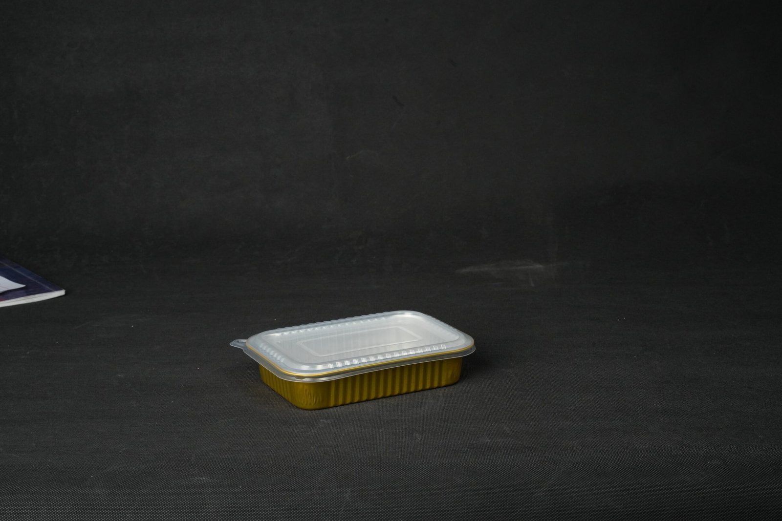 المنيوم ذهبي مستطيل G650