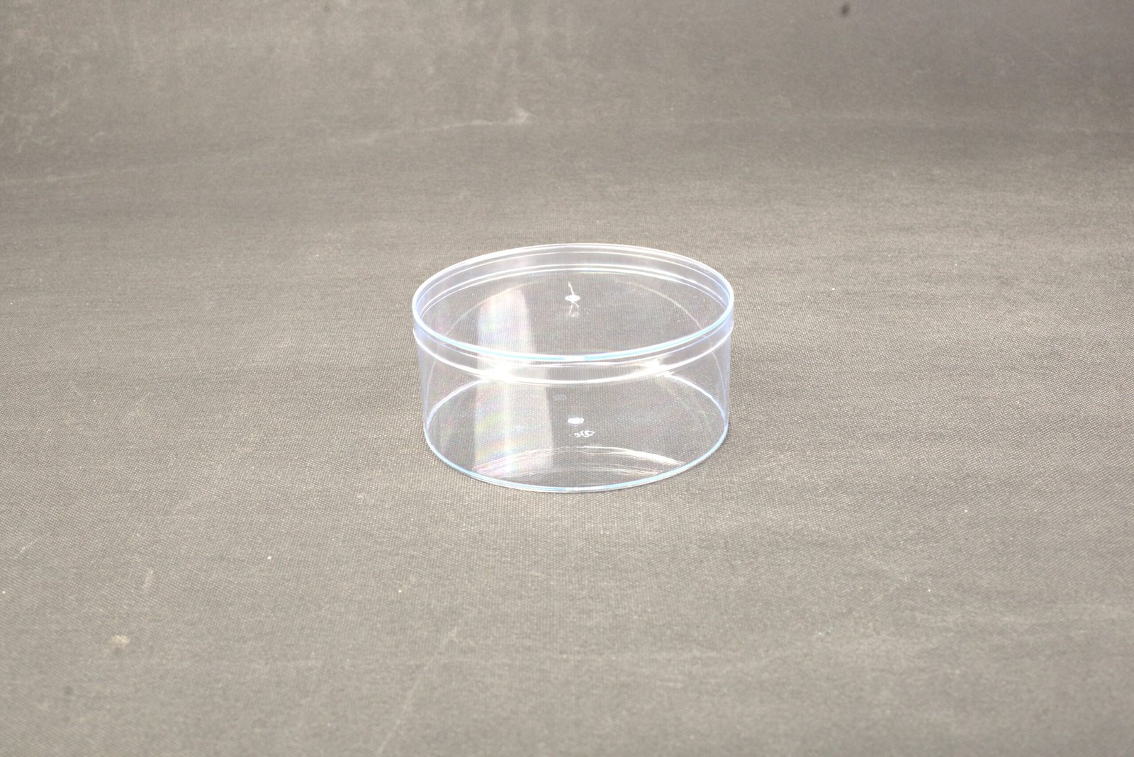 علبة كرستال دائري 1560