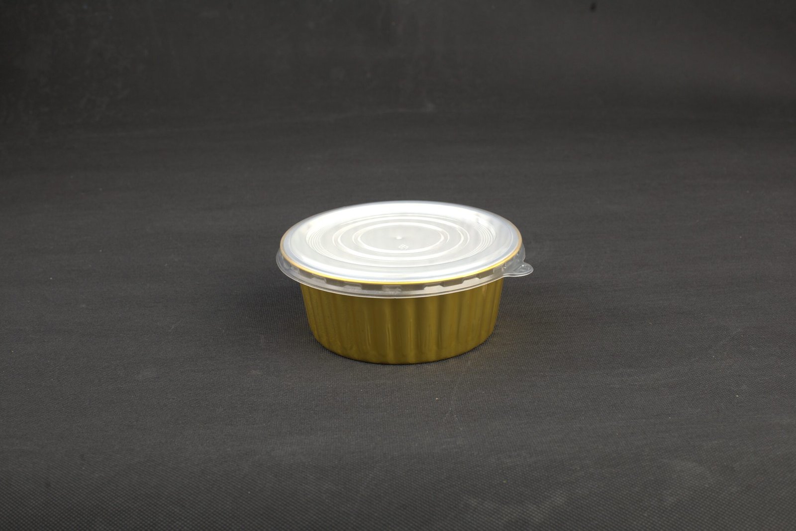 المنيوم ذهبي G560